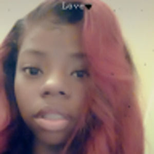 Meet your Posher, Sanauna